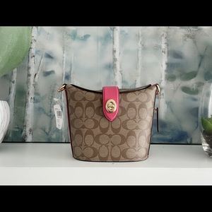 Coach Addie Crossbody In Signature Canvas Im/Khaki/Fuchsia Style No. C2817